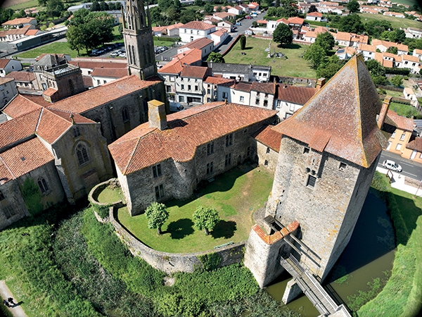 ardelay château