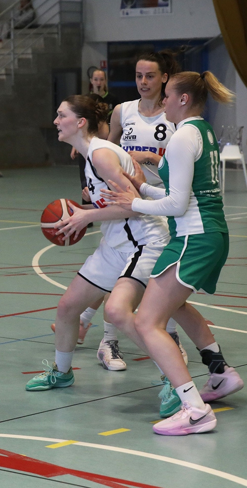 basket une