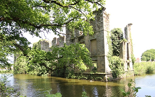 château Etenduère