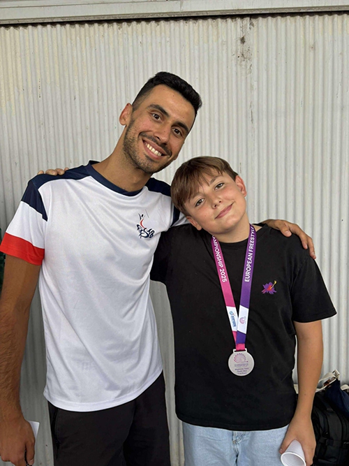 Gautier Egron medaille d'argent et Baptiste Dabin son entraineur copie