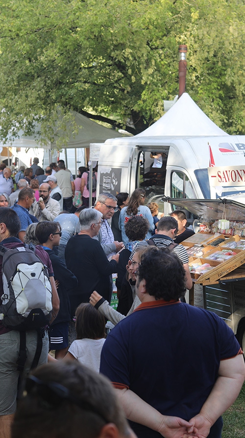 marché une