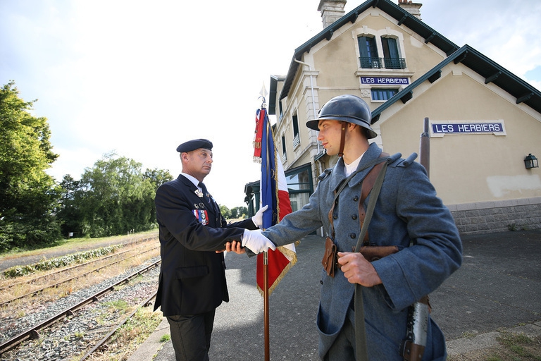 Poilu et Soldat de France big