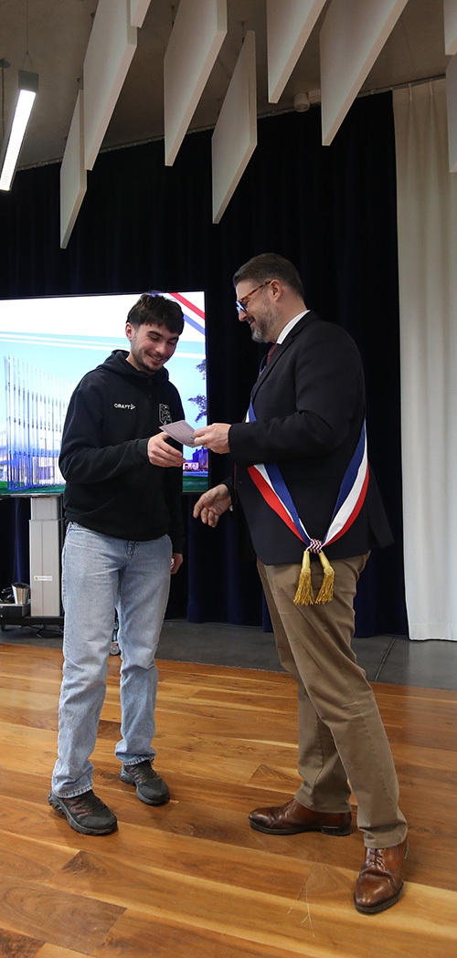 remise des cartes électorales une