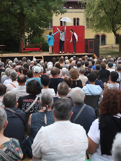 théâtre l'hôtel du libre échange jardin de Coria  ok