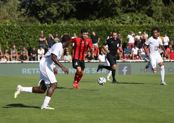 VHF-Angers 1-0 amical