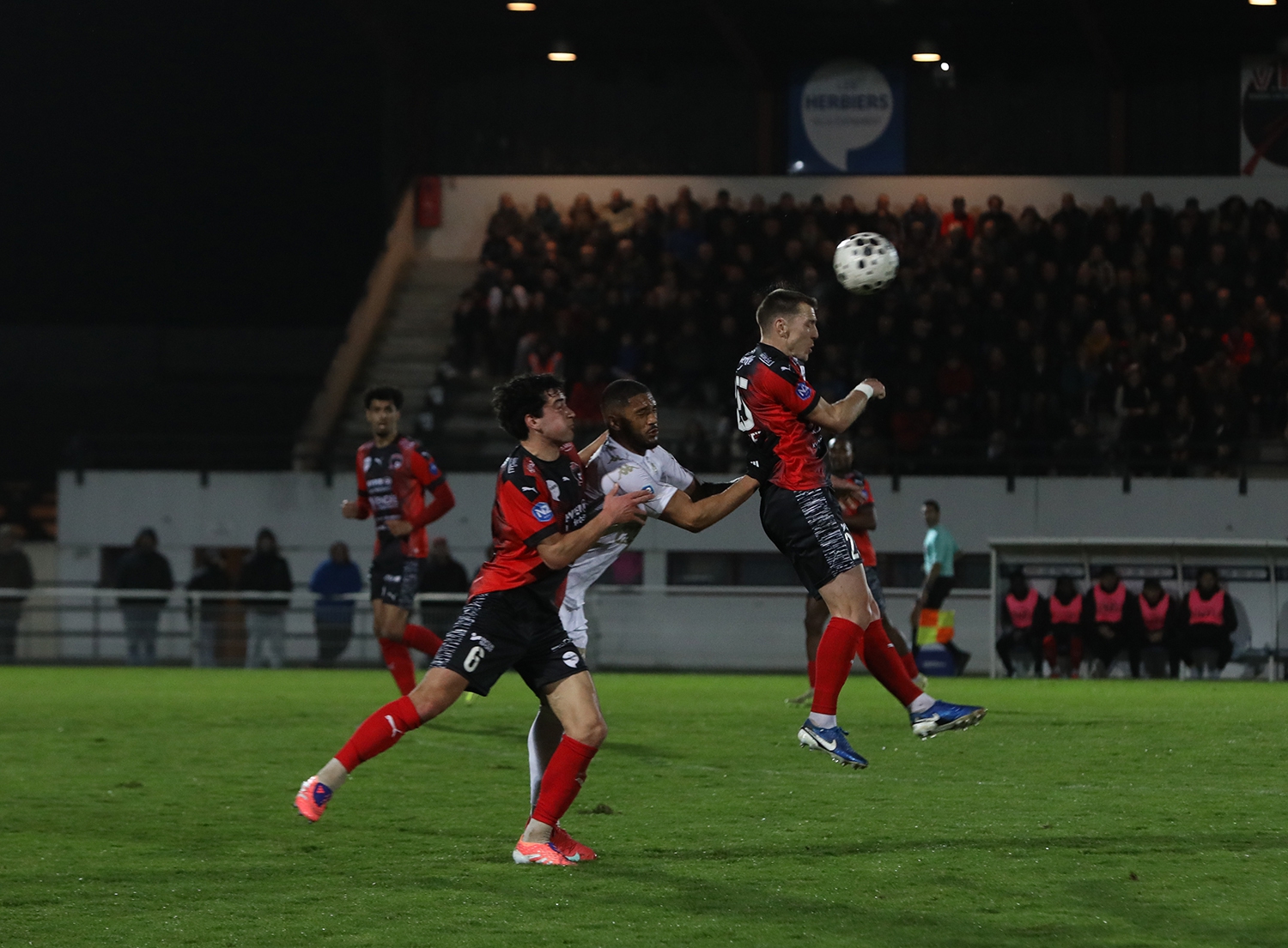 VHF - Saint-Malo 0-1 big