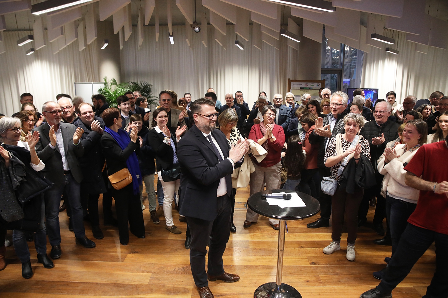 victoire hogard municipales