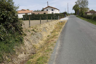 fossé désherbé
